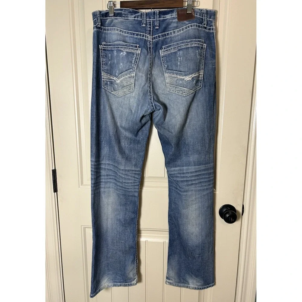 BKE Tyler Straight Jeans Mens 34R Blue Distressed Medium Wash Thick Stitch Denim